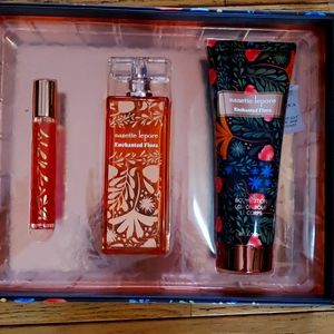 Nanette Lepore perfume gift set